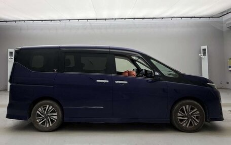 Nissan Serena, 2022 год, 2 200 500 рублей, 6 фотография