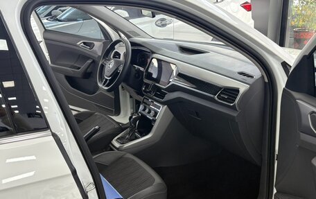 Volkswagen T-Cross I, 2022 год, 1 730 000 рублей, 17 фотография