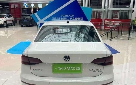 Volkswagen Lavida, 2022 год, 1 490 000 рублей, 6 фотография