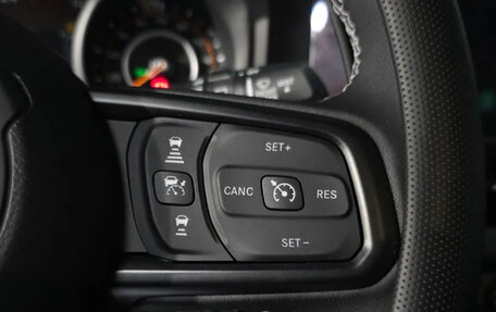 Jeep Wrangler, 2025 год, 7 595 000 рублей, 17 фотография