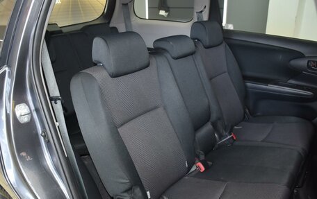 Toyota Wish II, 2012 год, 1 350 000 рублей, 8 фотография