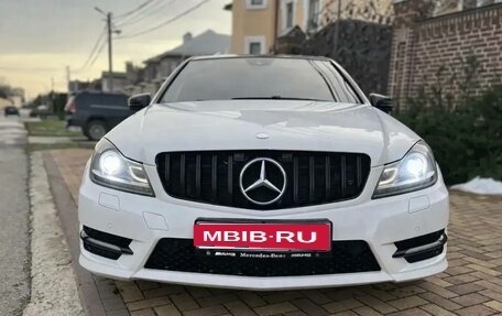 Mercedes-Benz C-Класс, 2012 год, 1 550 000 рублей, 6 фотография