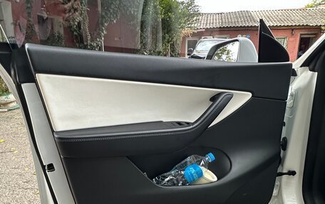 Tesla Model Y I, 2021 год, 4 500 000 рублей, 14 фотография