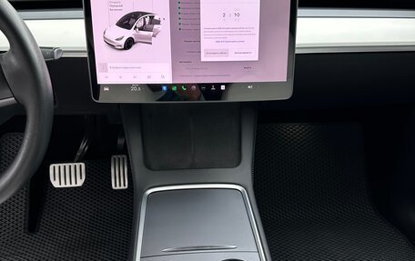 Tesla Model Y I, 2021 год, 4 500 000 рублей, 23 фотография