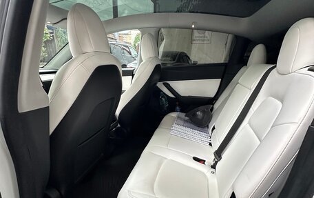 Tesla Model Y I, 2021 год, 4 500 000 рублей, 21 фотография