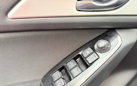 Mazda 3, 2016 год, 1 430 000 рублей, 15 фотография