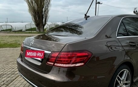 Mercedes-Benz E-Класс, 2015 год, 3 390 000 рублей, 5 фотография