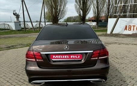 Mercedes-Benz E-Класс, 2015 год, 3 390 000 рублей, 4 фотография