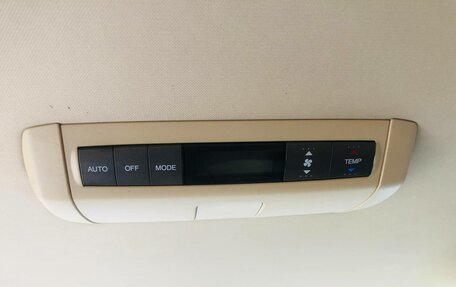 Honda Elysion I, 2006 год, 1 400 000 рублей, 21 фотография