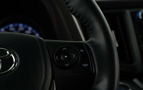 Toyota RAV4, 2018 год, 2 559 050 рублей, 13 фотография