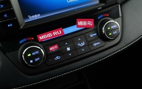 Toyota RAV4, 2018 год, 2 559 050 рублей, 15 фотография