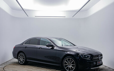 Mercedes-Benz E-Класс, 2021 год, 3 785 000 рублей, 3 фотография