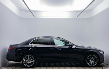 Mercedes-Benz E-Класс, 2021 год, 3 785 000 рублей, 4 фотография