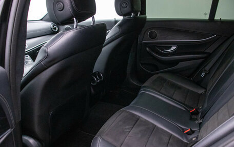 Mercedes-Benz E-Класс, 2021 год, 3 785 000 рублей, 11 фотография