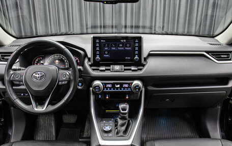 Toyota RAV4, 2020 год, 2 898 000 рублей, 14 фотография