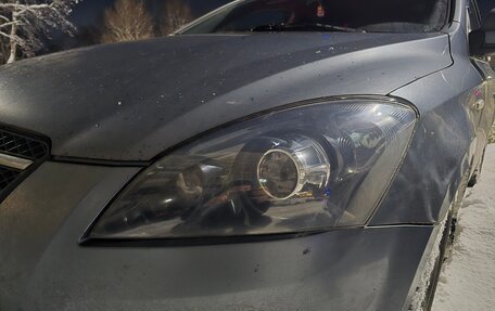 KIA cee'd I рестайлинг, 2009 год, 400 000 рублей, 16 фотография