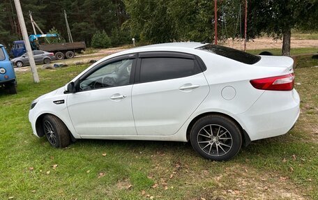 KIA Rio III рестайлинг, 2014 год, 850 000 рублей, 3 фотография