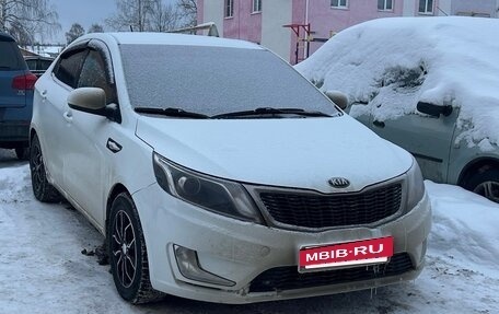 KIA Rio III рестайлинг, 2014 год, 850 000 рублей, 4 фотография