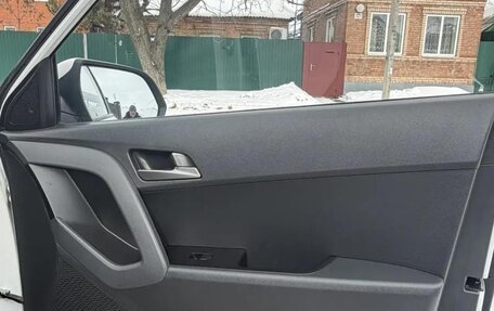 Hyundai Creta I рестайлинг, 2021 год, 2 150 000 рублей, 10 фотография