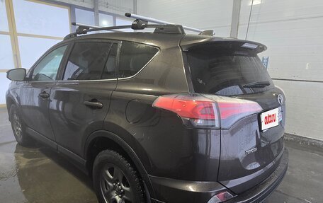 Toyota RAV4, 2018 год, 2 699 999 рублей, 2 фотография