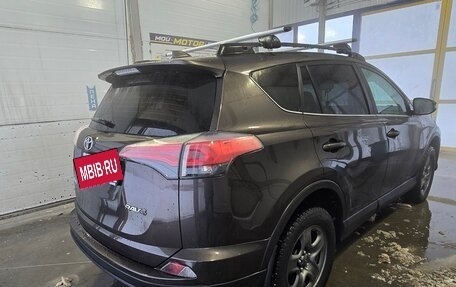 Toyota RAV4, 2018 год, 2 699 999 рублей, 3 фотография