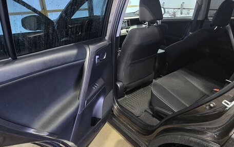 Toyota RAV4, 2018 год, 2 699 999 рублей, 11 фотография