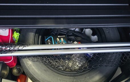 Toyota RAV4, 2018 год, 2 699 999 рублей, 15 фотография