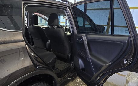 Toyota RAV4, 2018 год, 2 699 999 рублей, 16 фотография