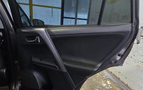 Toyota RAV4, 2018 год, 2 699 999 рублей, 17 фотография