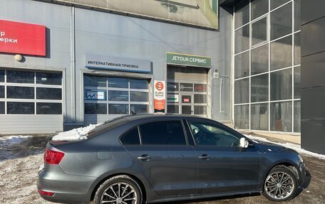 Volkswagen Jetta VI, 2013 год, 980 000 рублей, 6 фотография