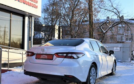 Toyota Camry, 2022 год, 3 499 000 рублей, 3 фотография