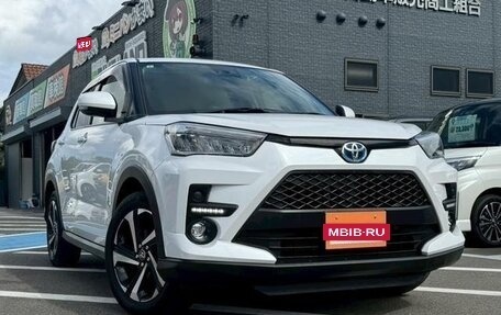 Toyota Raize I, 2022 год, 1 235 000 рублей, 2 фотография