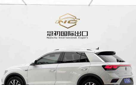 Volkswagen T-Cross I, 2023 год, 1 980 000 рублей, 6 фотография