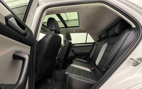 Volkswagen T-Cross I, 2023 год, 1 980 000 рублей, 11 фотография