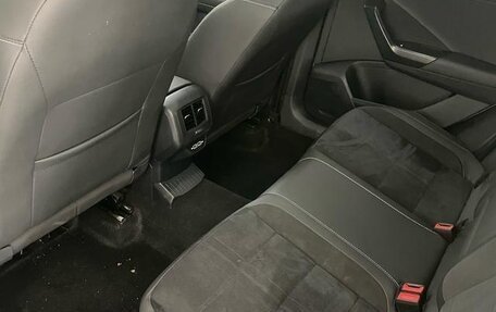 Volkswagen T-Roc I, 2023 год, 2 060 000 рублей, 19 фотография