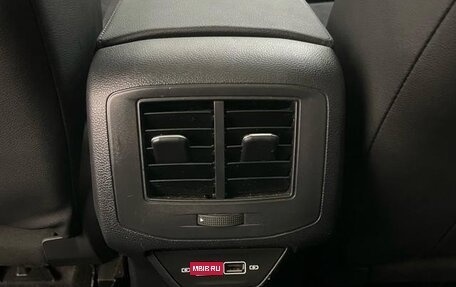 Volkswagen T-Roc I, 2023 год, 2 060 000 рублей, 20 фотография