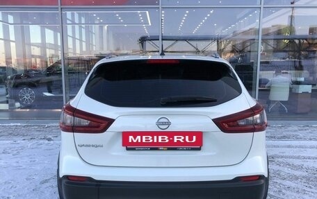 Nissan Qashqai, 2024 год, 2 390 000 рублей, 6 фотография