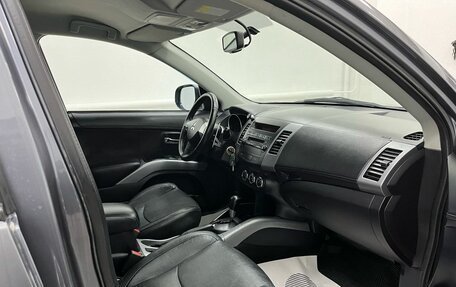 Mitsubishi Outlander III рестайлинг 3, 2012 год, 999 000 рублей, 9 фотография