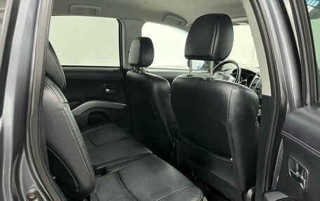 Mitsubishi Outlander III рестайлинг 3, 2012 год, 999 000 рублей, 8 фотография