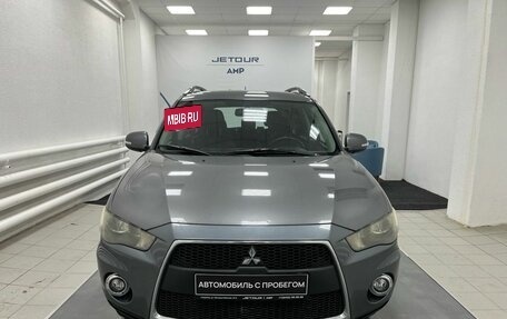 Mitsubishi Outlander III рестайлинг 3, 2012 год, 999 000 рублей, 2 фотография