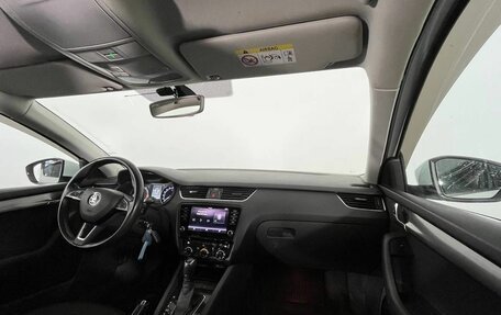 Skoda Octavia, 2018 год, 1 850 000 рублей, 12 фотография