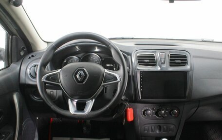 Renault Logan II, 2019 год, 685 000 рублей, 15 фотография