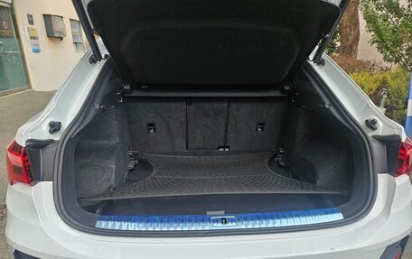 Audi Q3 Sportback, 2022 год, 2 468 000 рублей, 18 фотография