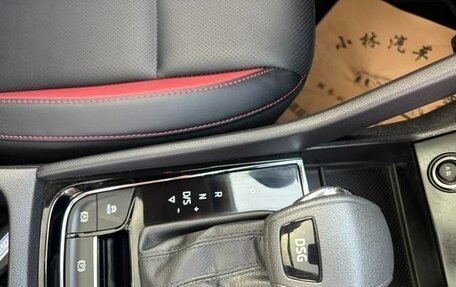 Skoda Karoq I, 2022 год, 1 970 000 рублей, 16 фотография