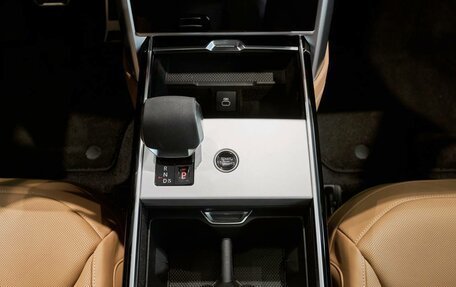 Land Rover Range Rover IV рестайлинг, 2025 год, 24 200 000 рублей, 17 фотография