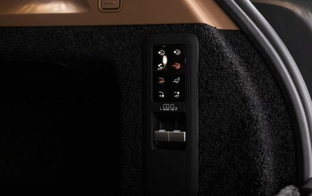 Land Rover Range Rover IV рестайлинг, 2025 год, 24 200 000 рублей, 30 фотография