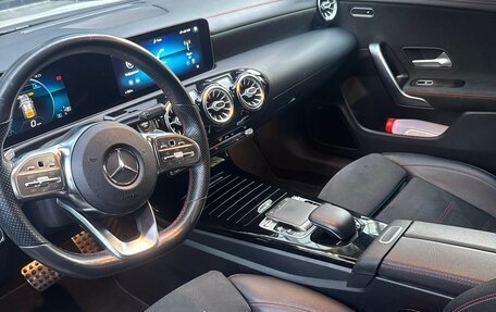 Mercedes-Benz CLA, 2019 год, 2 650 000 рублей, 5 фотография