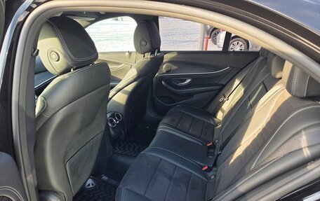 Mercedes-Benz E-Класс, 2021 год, 4 200 000 рублей, 10 фотография
