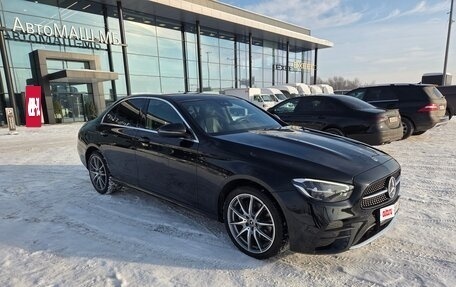 Mercedes-Benz E-Класс, 2021 год, 4 200 000 рублей, 8 фотография