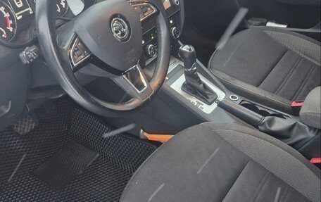 Skoda Octavia, 2017 год, 1 750 000 рублей, 7 фотография